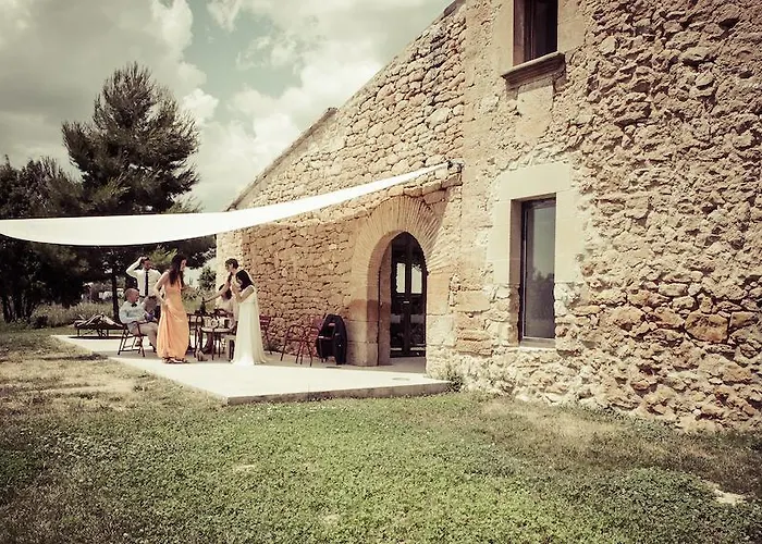 Hotel Consolacion Monroyo