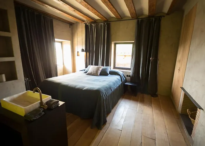 Hotel Consolacion Monroyo